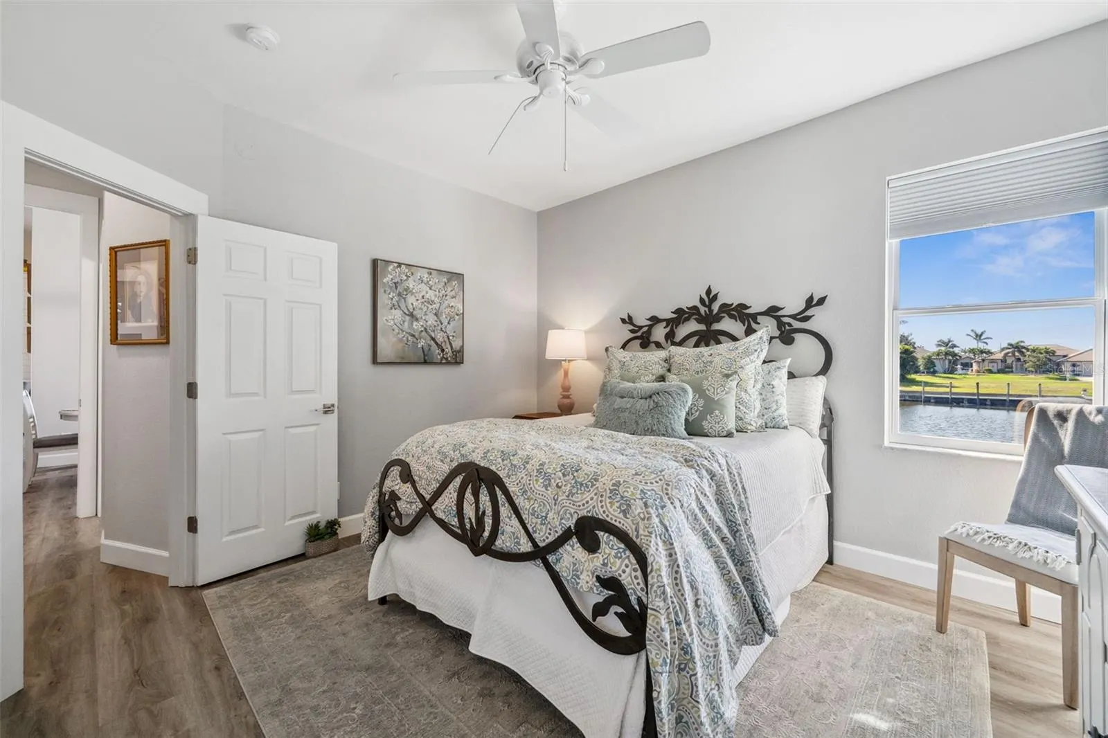 529 LA CARUNA CT