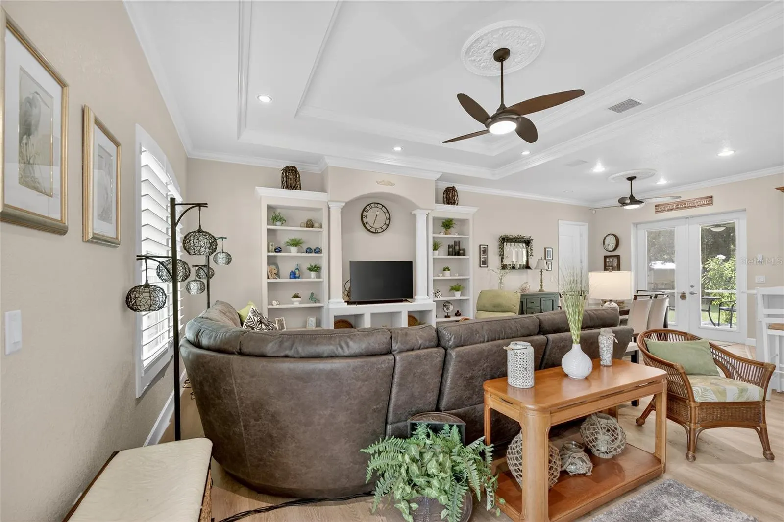 18307 LAKE WORTH BLVD