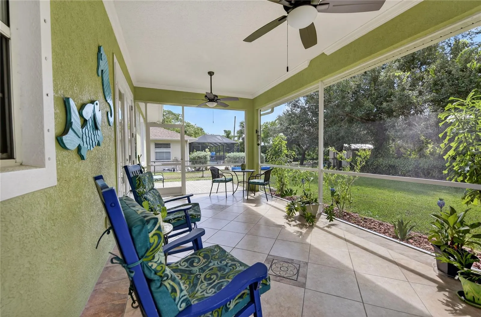 18307 LAKE WORTH BLVD
