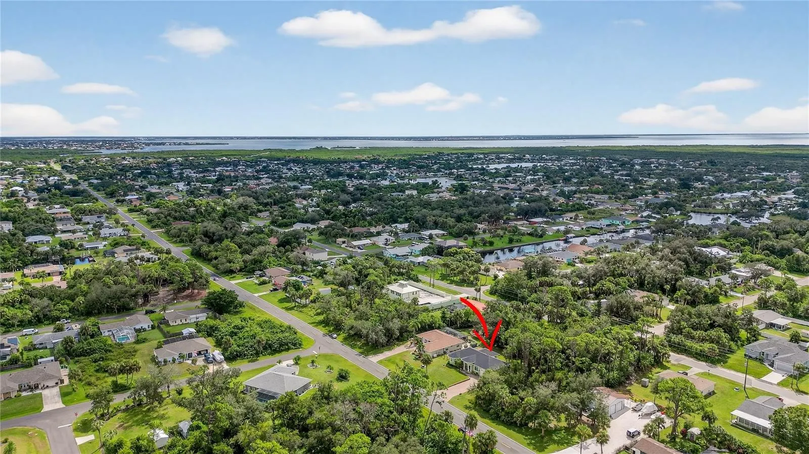 18307 LAKE WORTH BLVD