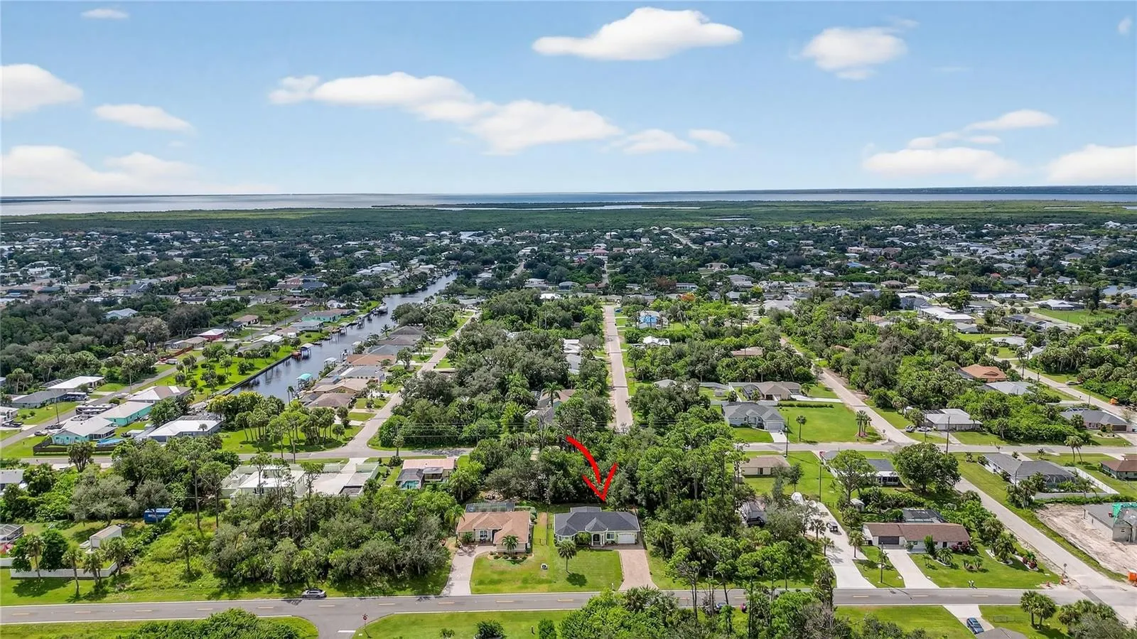 18307 LAKE WORTH BLVD