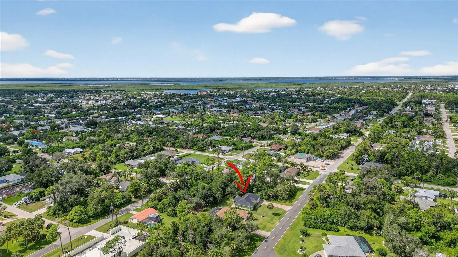18307 LAKE WORTH BLVD