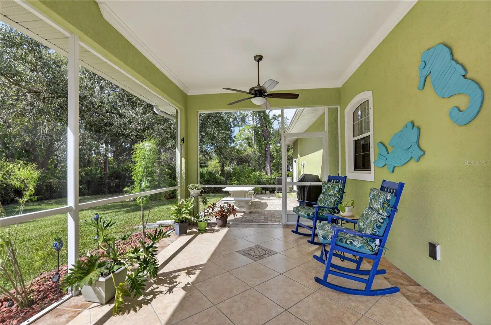 18307 LAKE WORTH BLVD