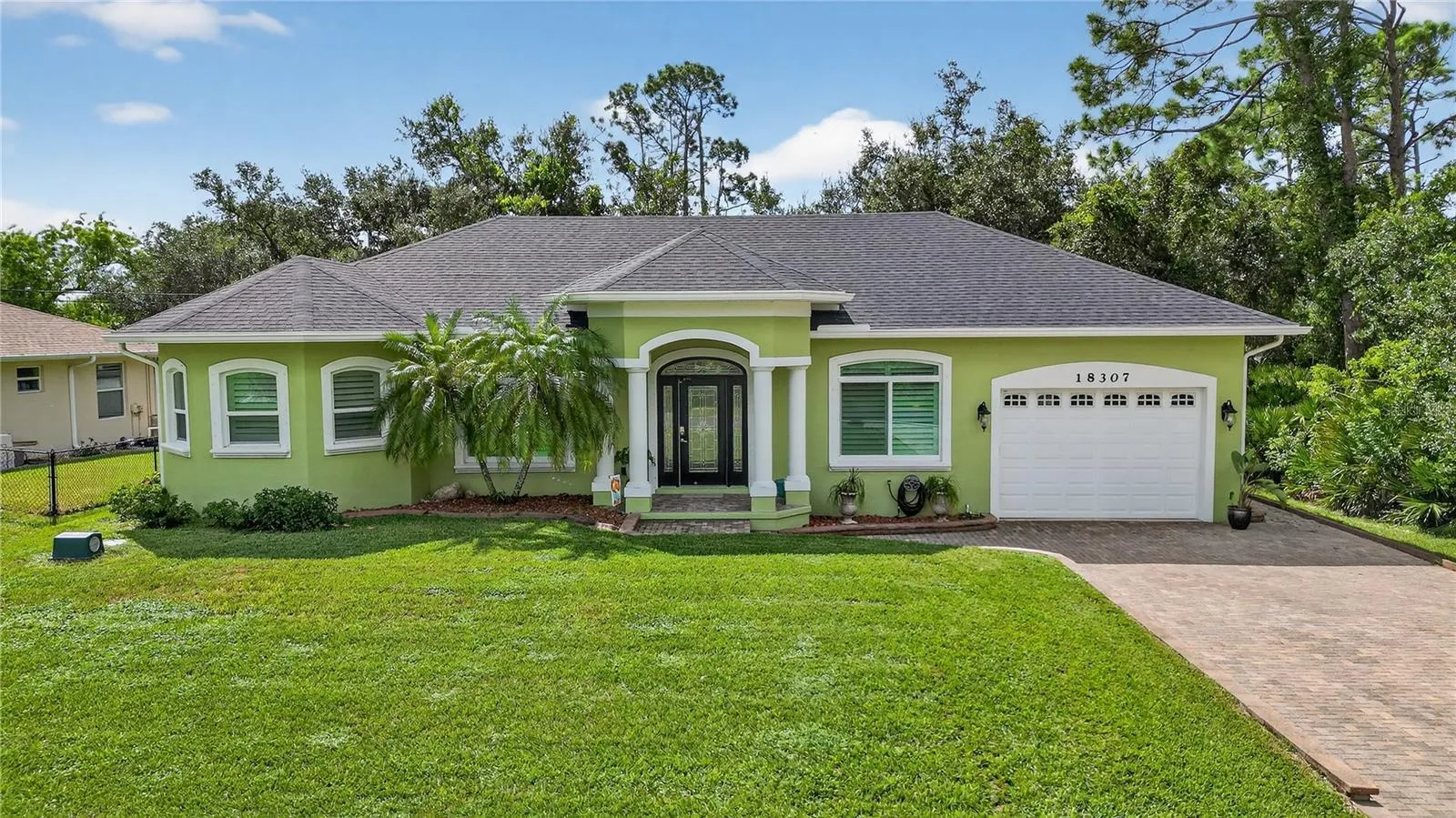 18307 LAKE WORTH BLVD
