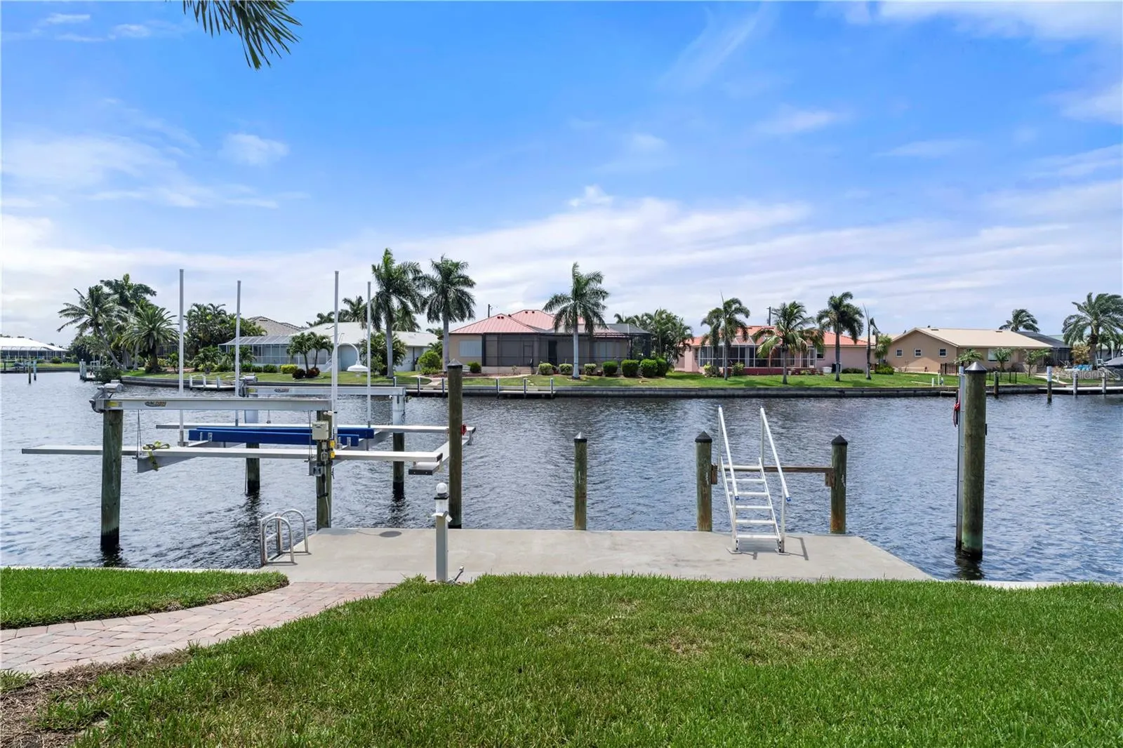 3439 NIGHTHAWK CT