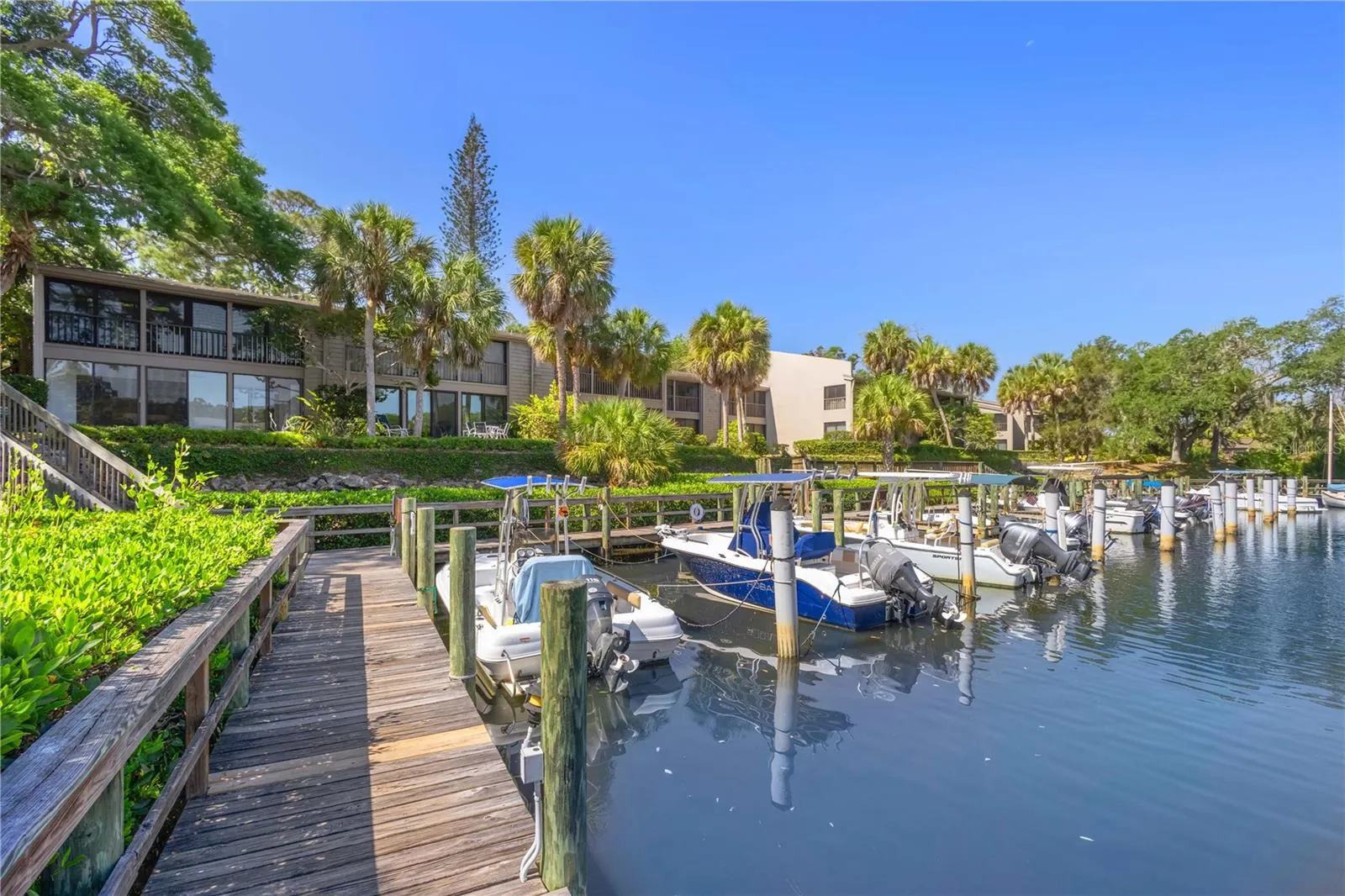 1621 BOATHOUSE CIR #125, #125