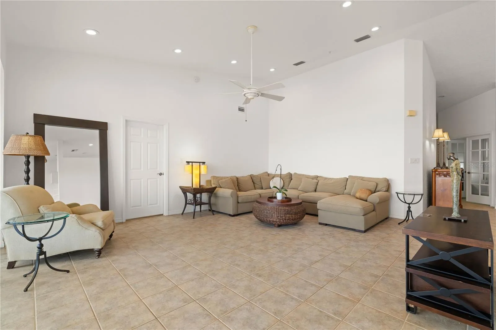 200 HARBOR WALK DR #253, #253