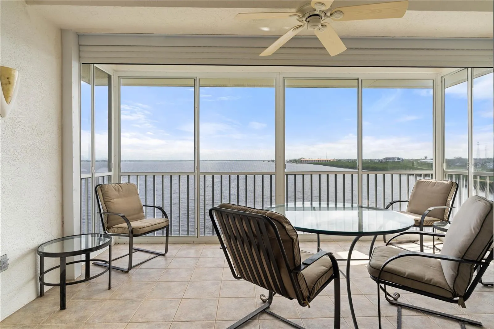 200 HARBOR WALK DR #253, #253