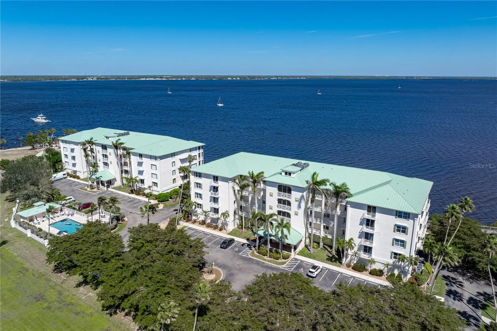 200 HARBOR WALK DR #253, #253