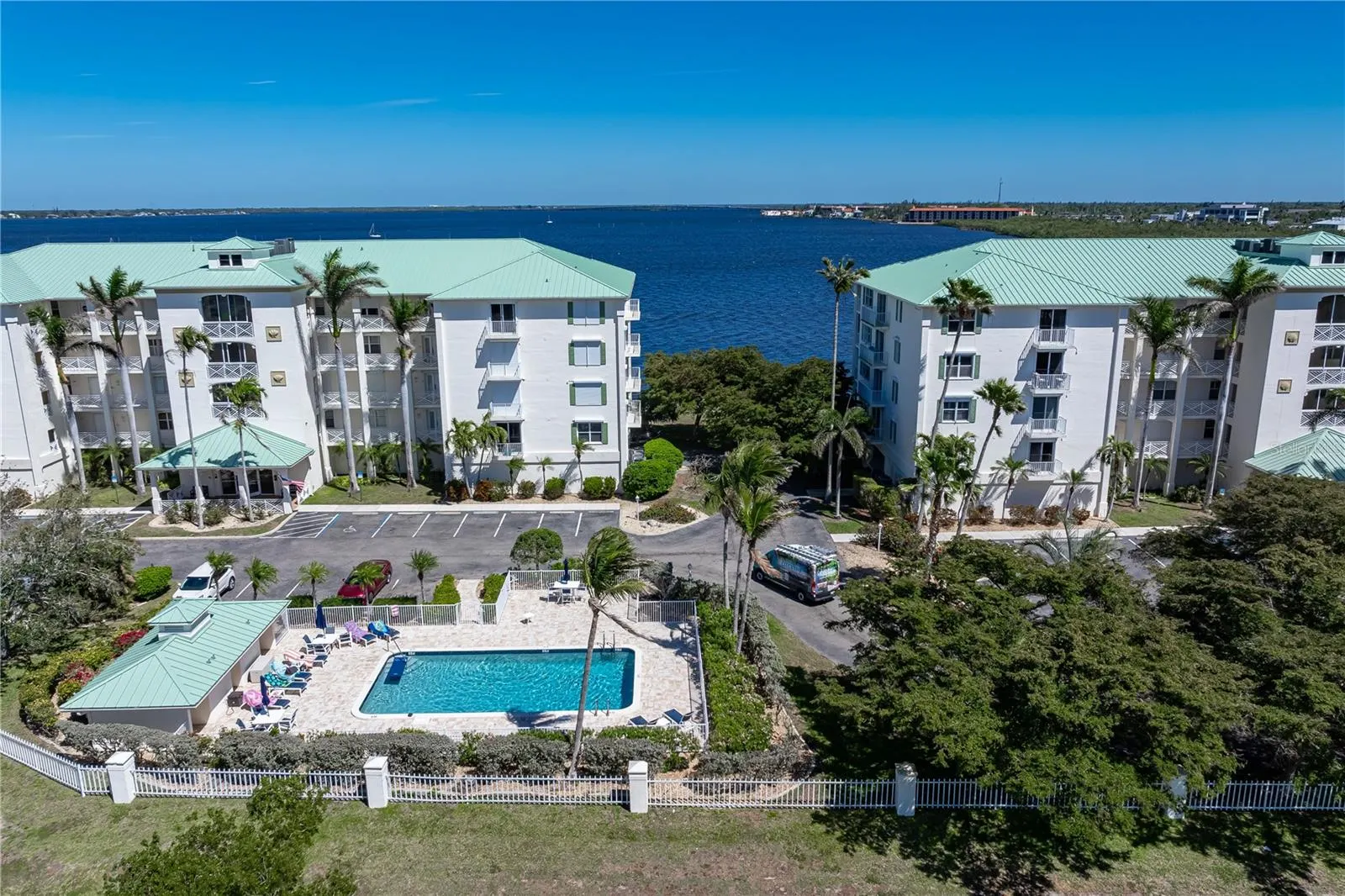 200 HARBOR WALK DR #253, #253