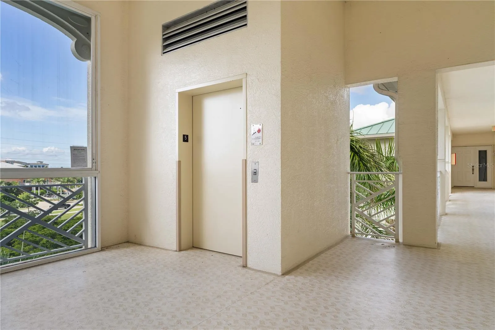 200 HARBOR WALK DR #253, #253