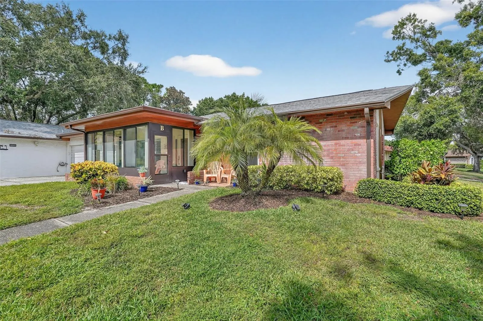 2320 SHELLY DR #B, #B