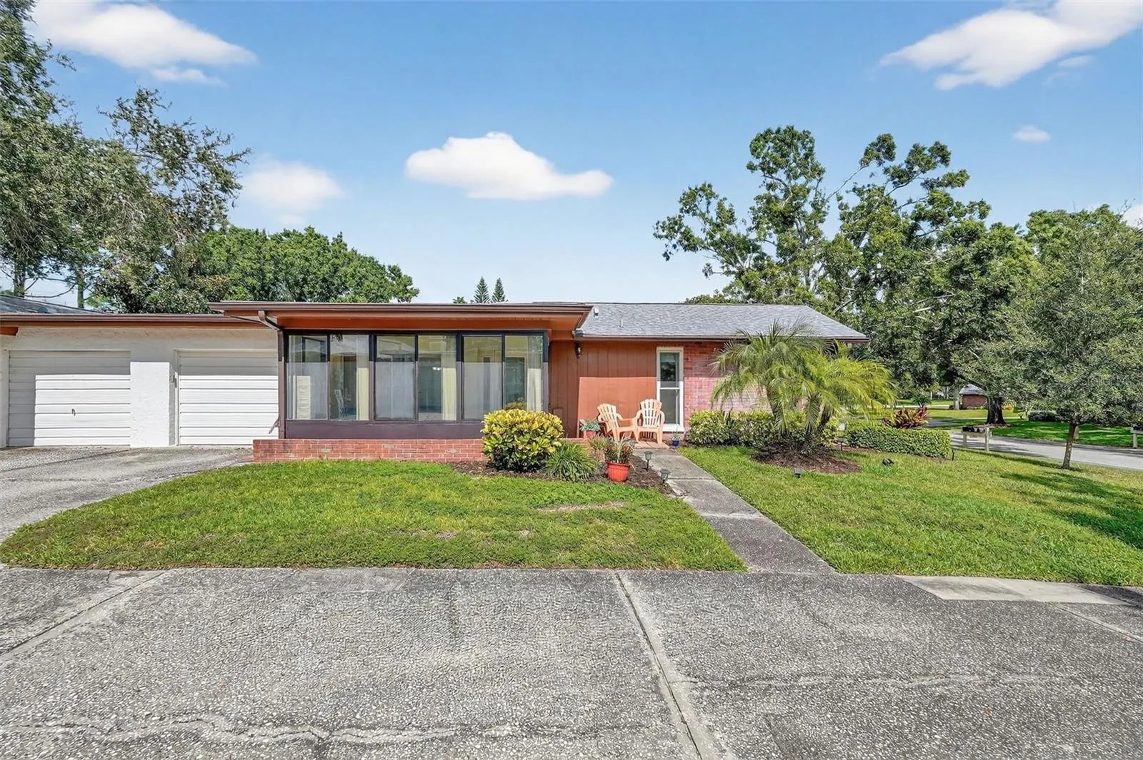 2320 SHELLY DR #B, #B