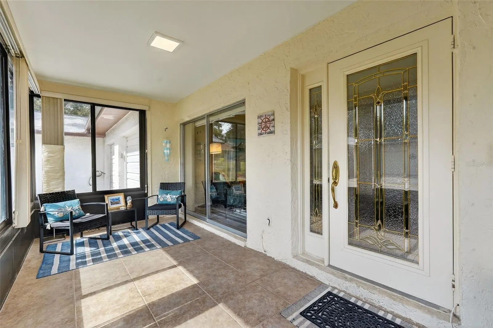 2320 SHELLY DR #B, #B