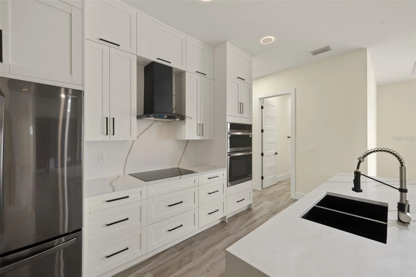 4411 PELICAN BLVD