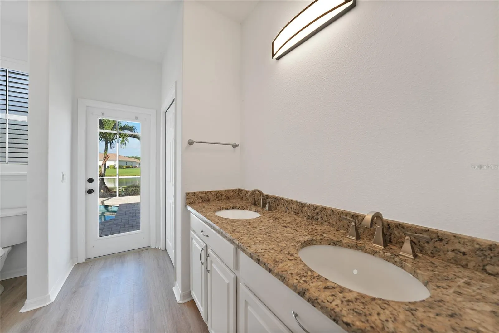 310 LAKE TAHOE CT
