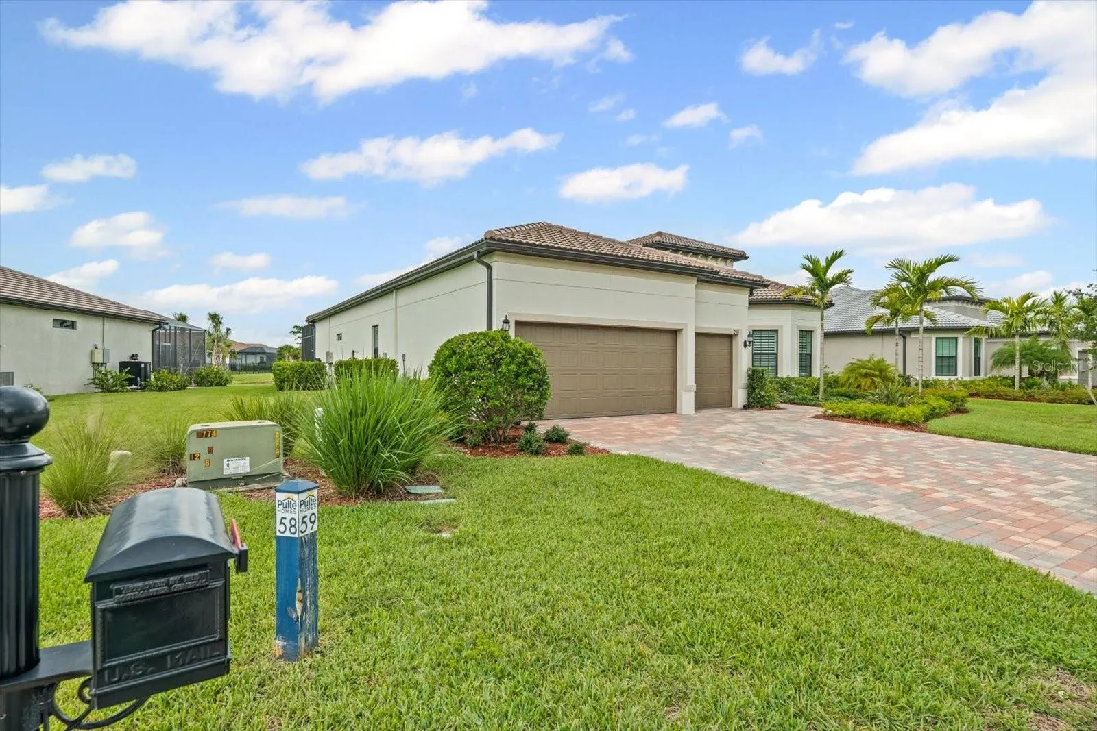 2961 SAGITTARIA LN