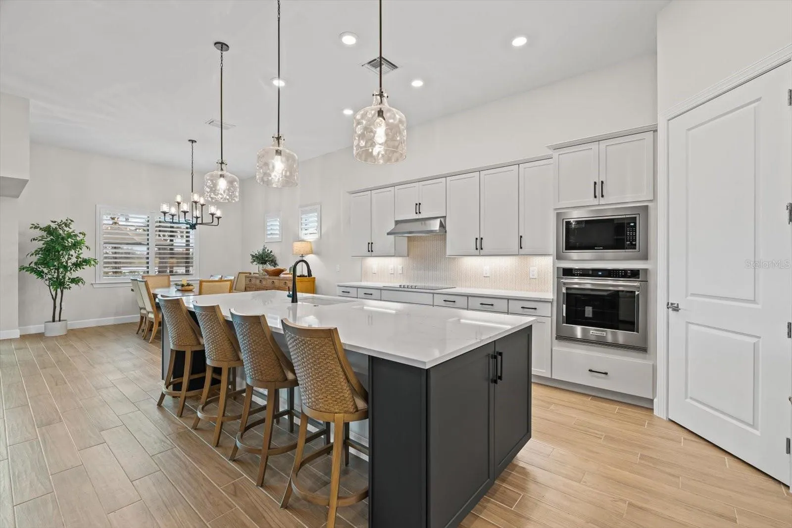 2961 SAGITTARIA LN