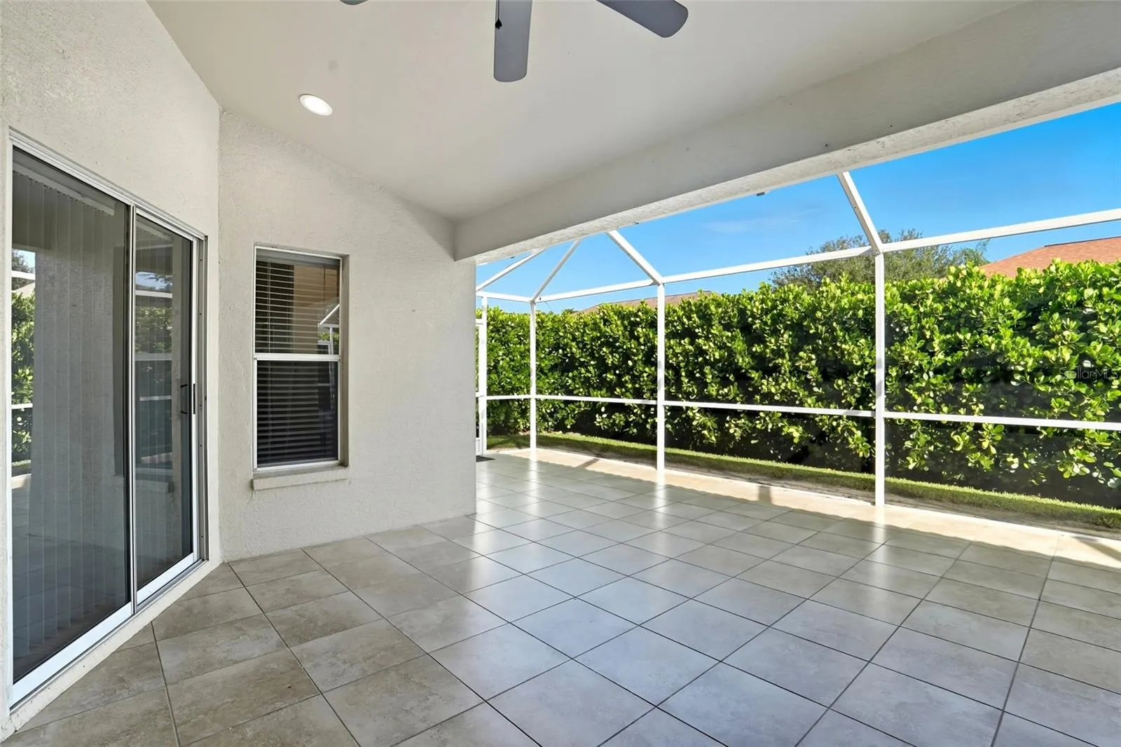 3690 BALI LN