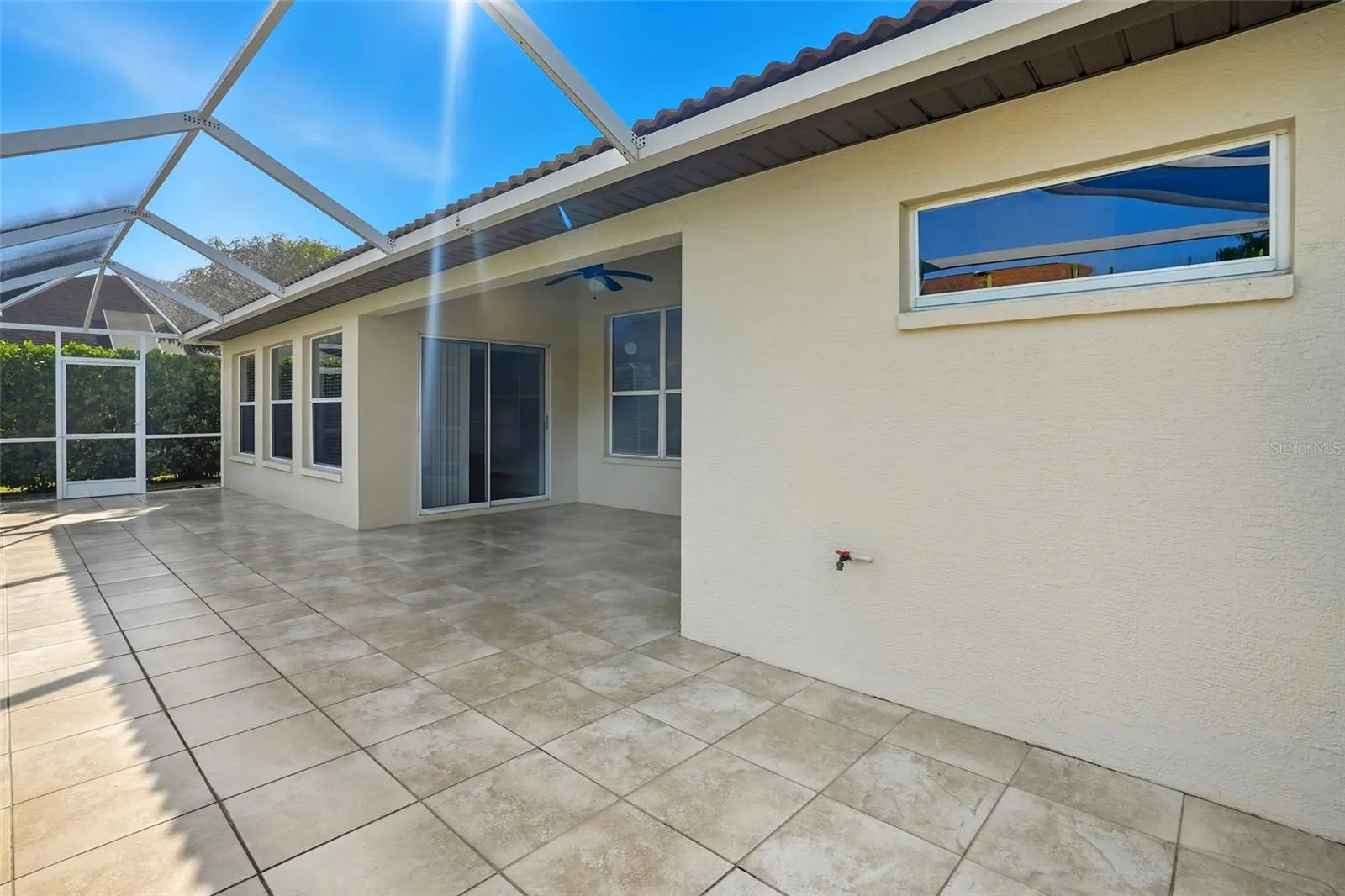 3690 BALI LN