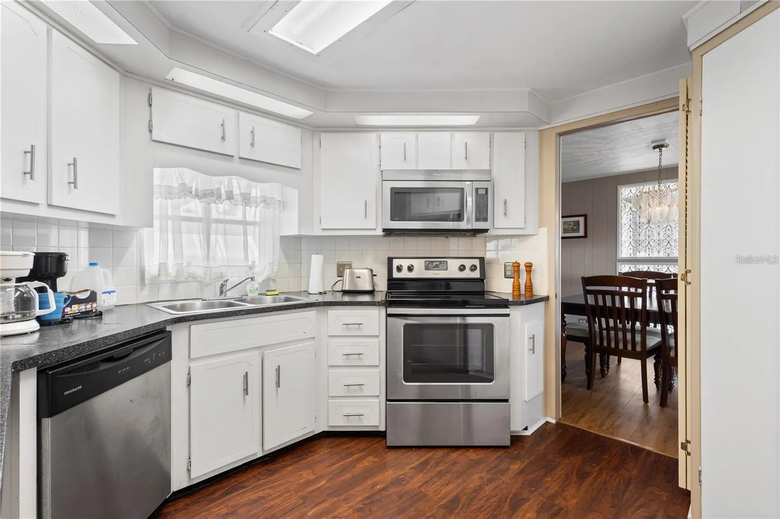 2100 KINGS HIGHWAY #175, #175