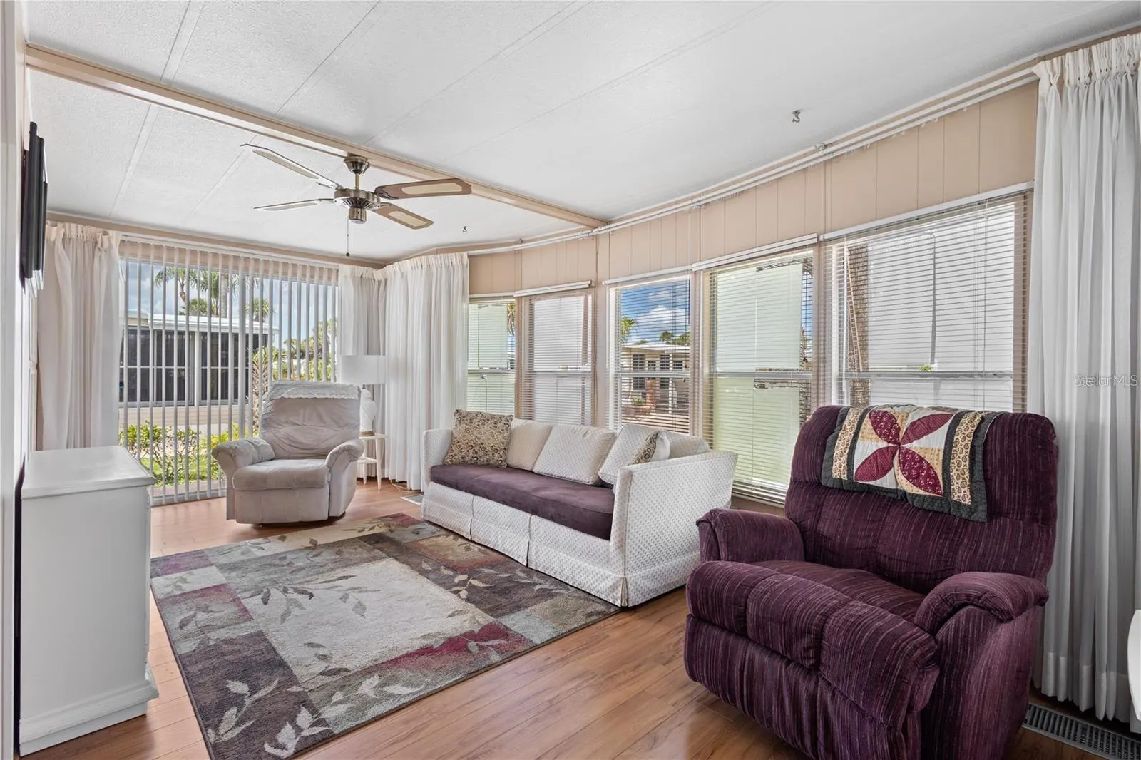 2100 KINGS HIGHWAY #175, #175