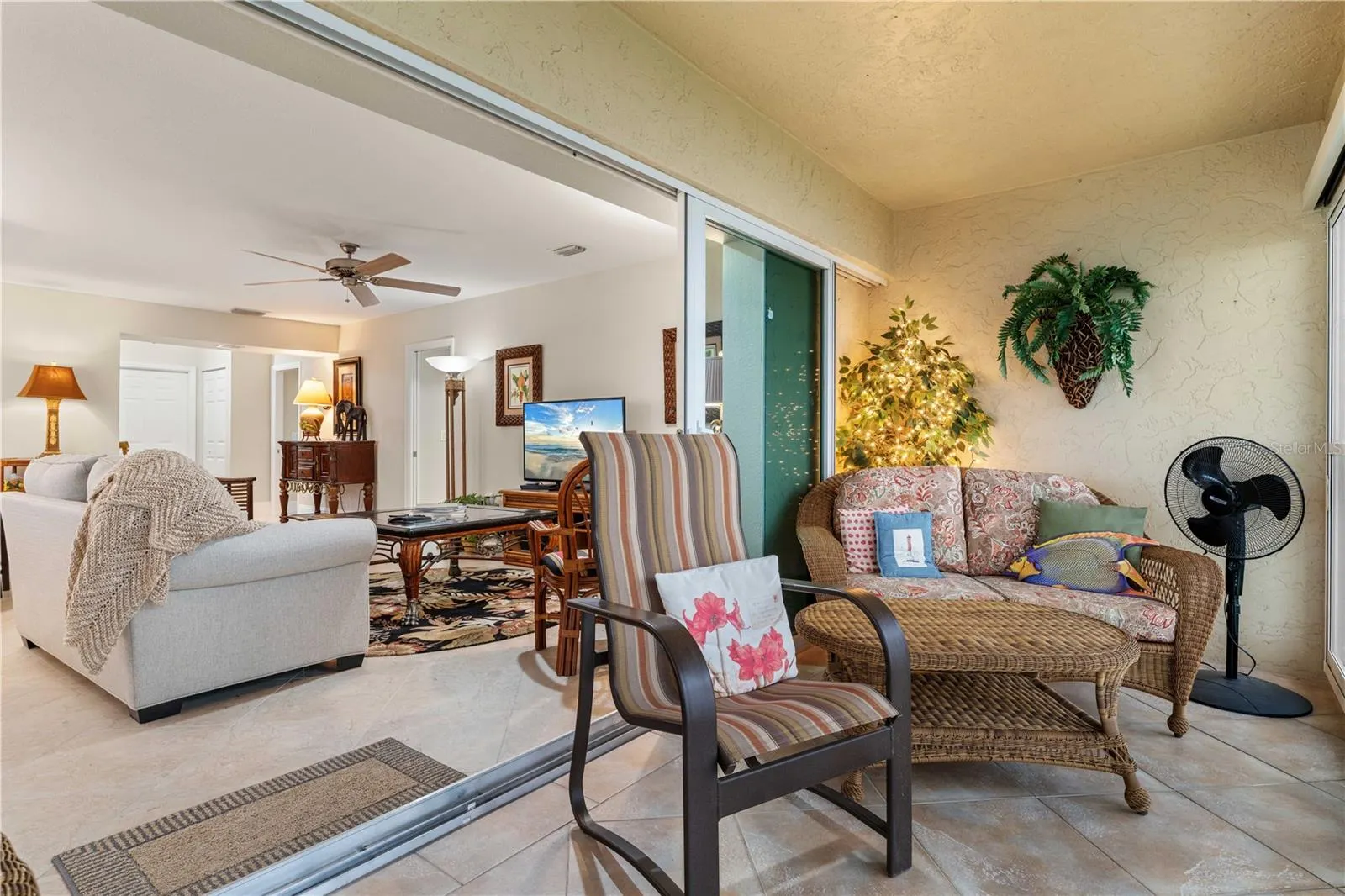 101 N MARION CT #235, #235