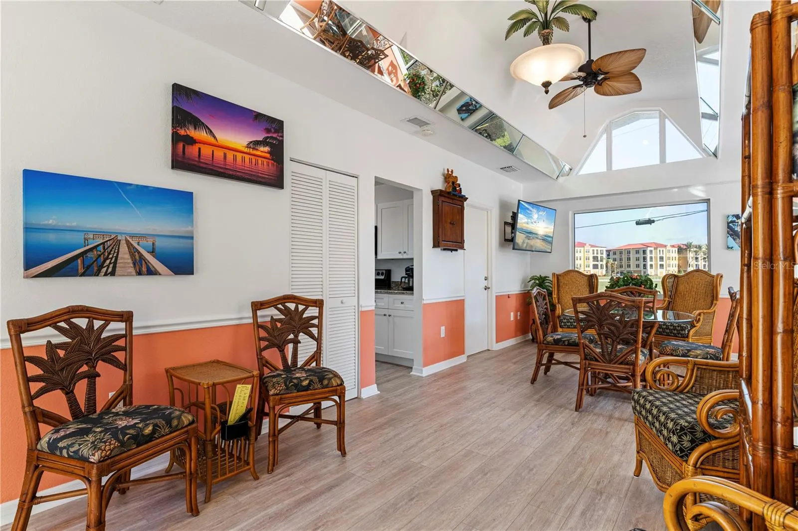 101 N MARION CT #235, #235