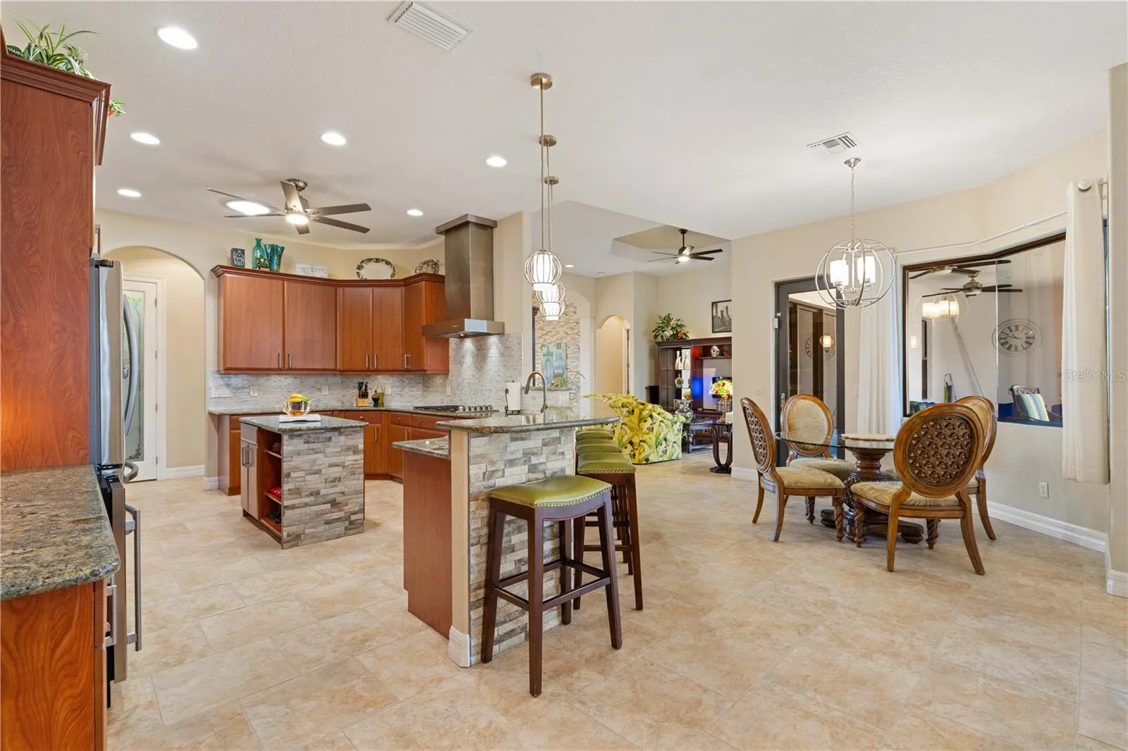 3615 TOWHEE CT