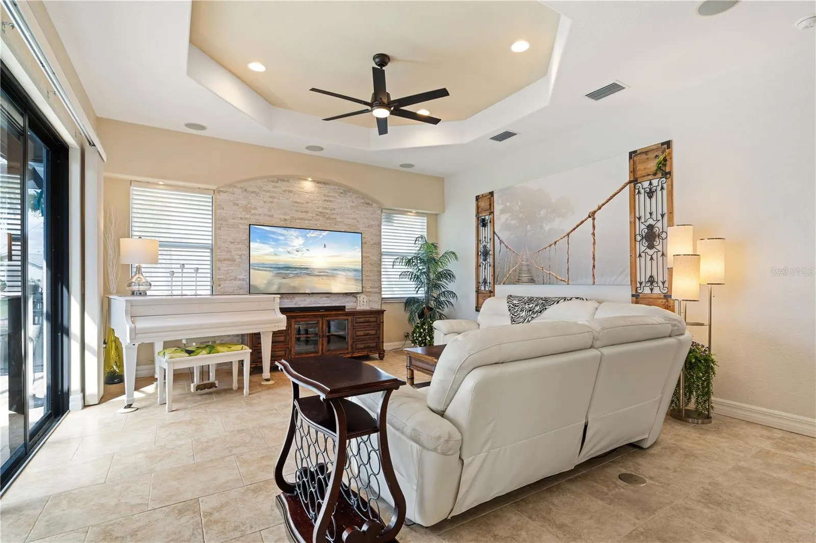 3615 TOWHEE CT