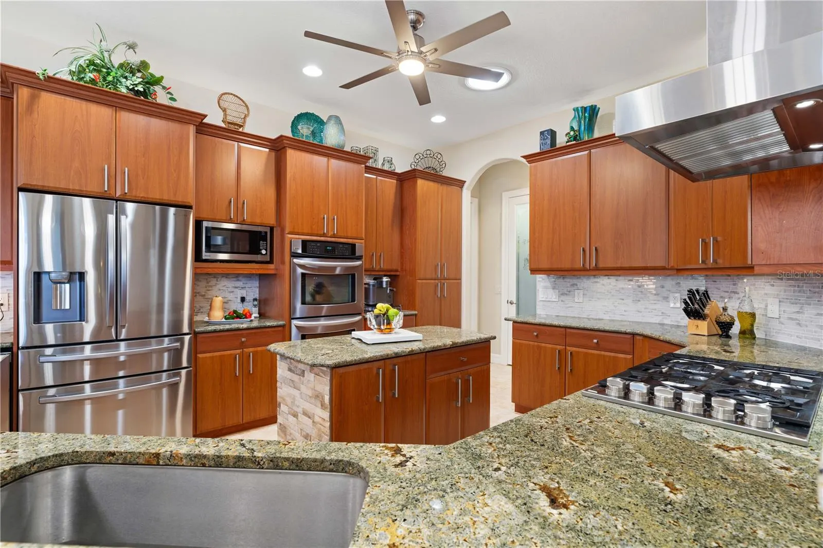 3615 TOWHEE CT