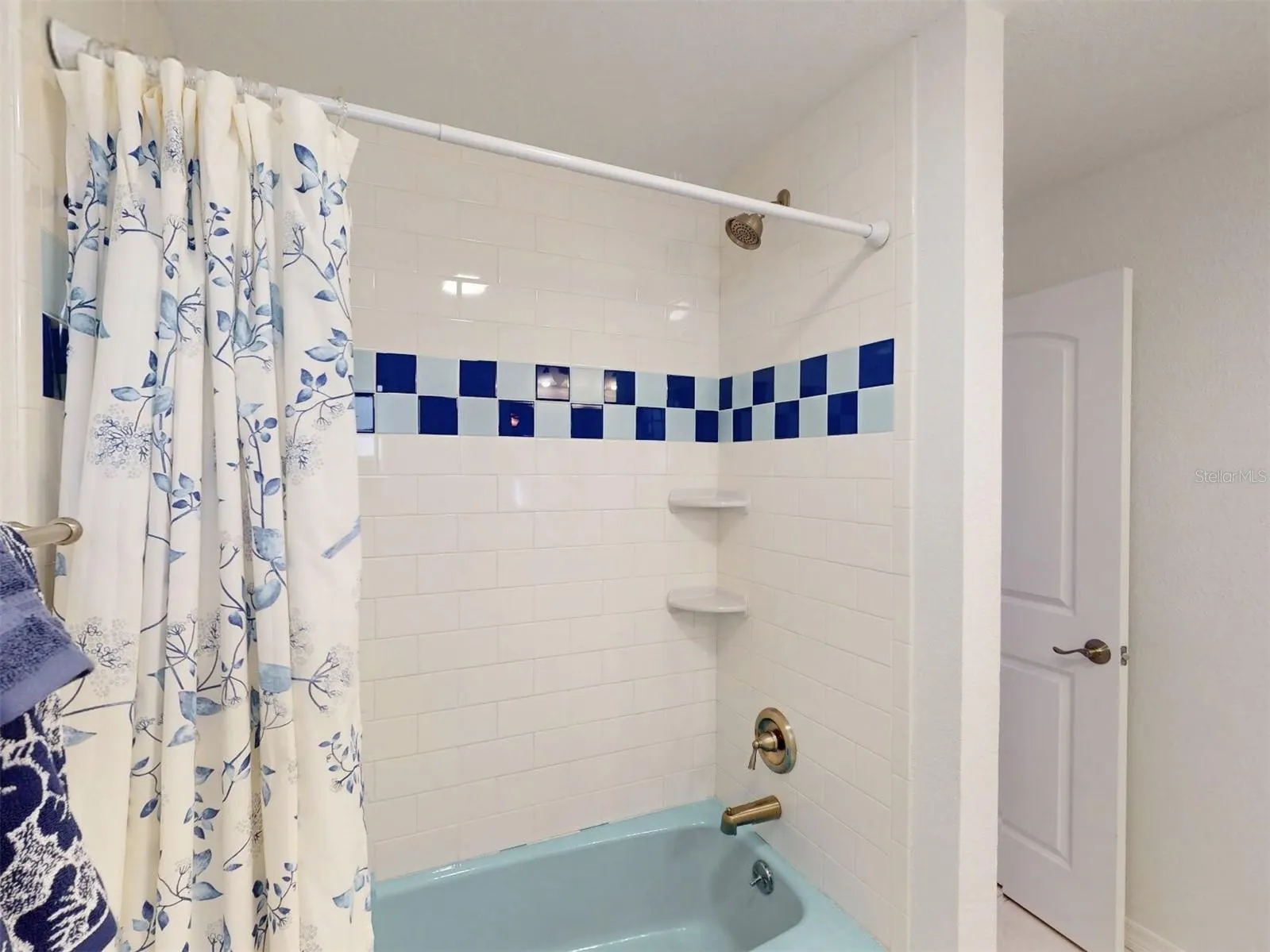 18393 HOTTELET CIR