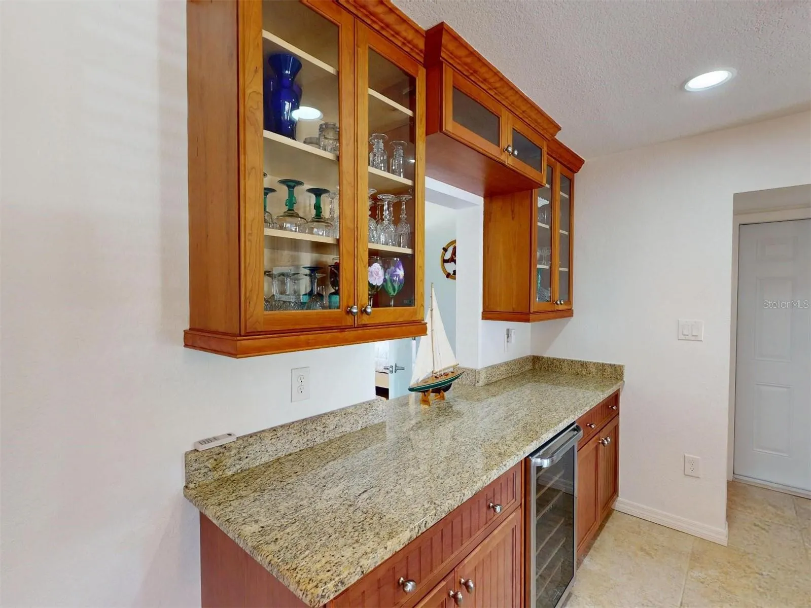 18393 HOTTELET CIR