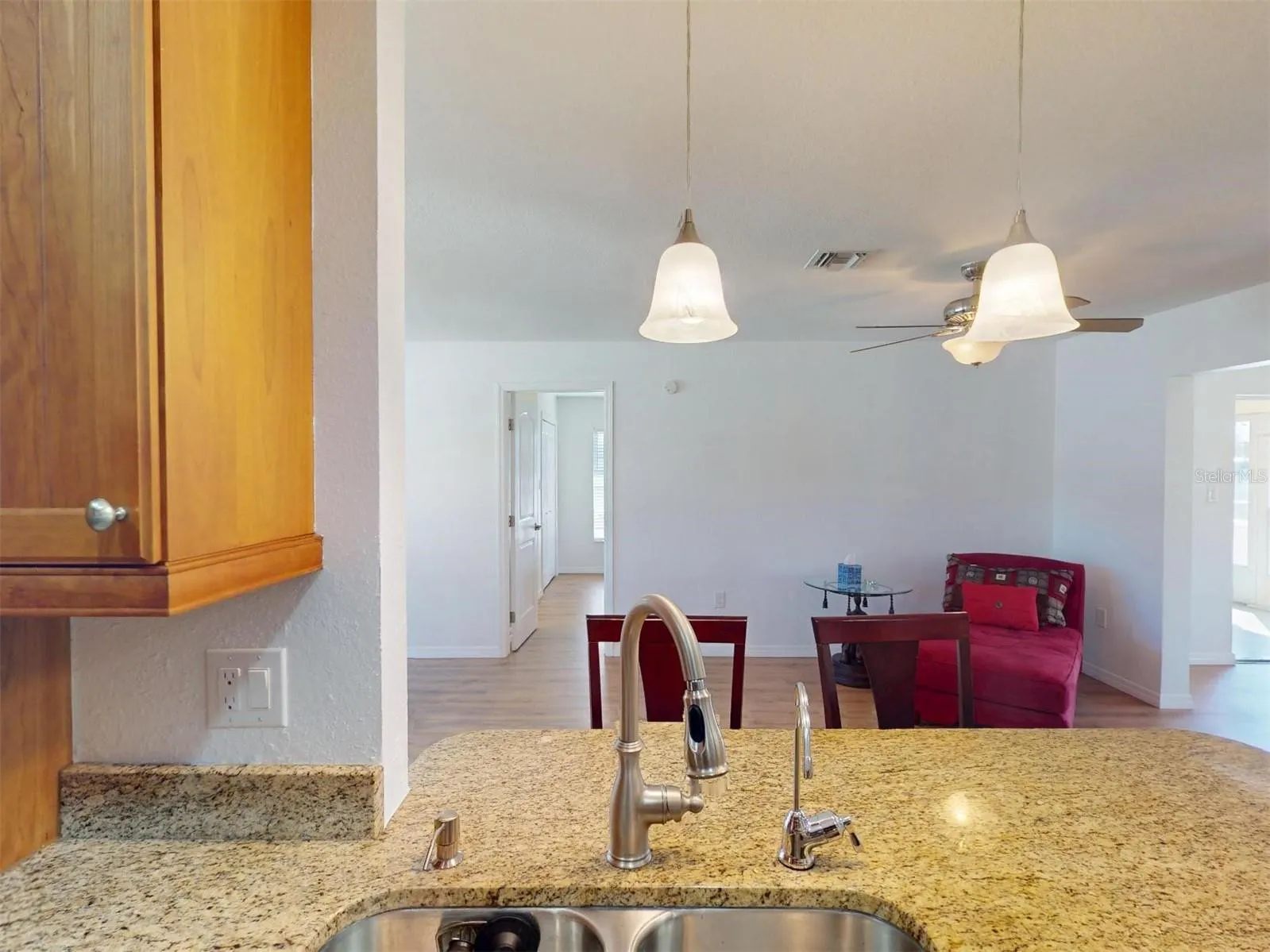 18393 HOTTELET CIR