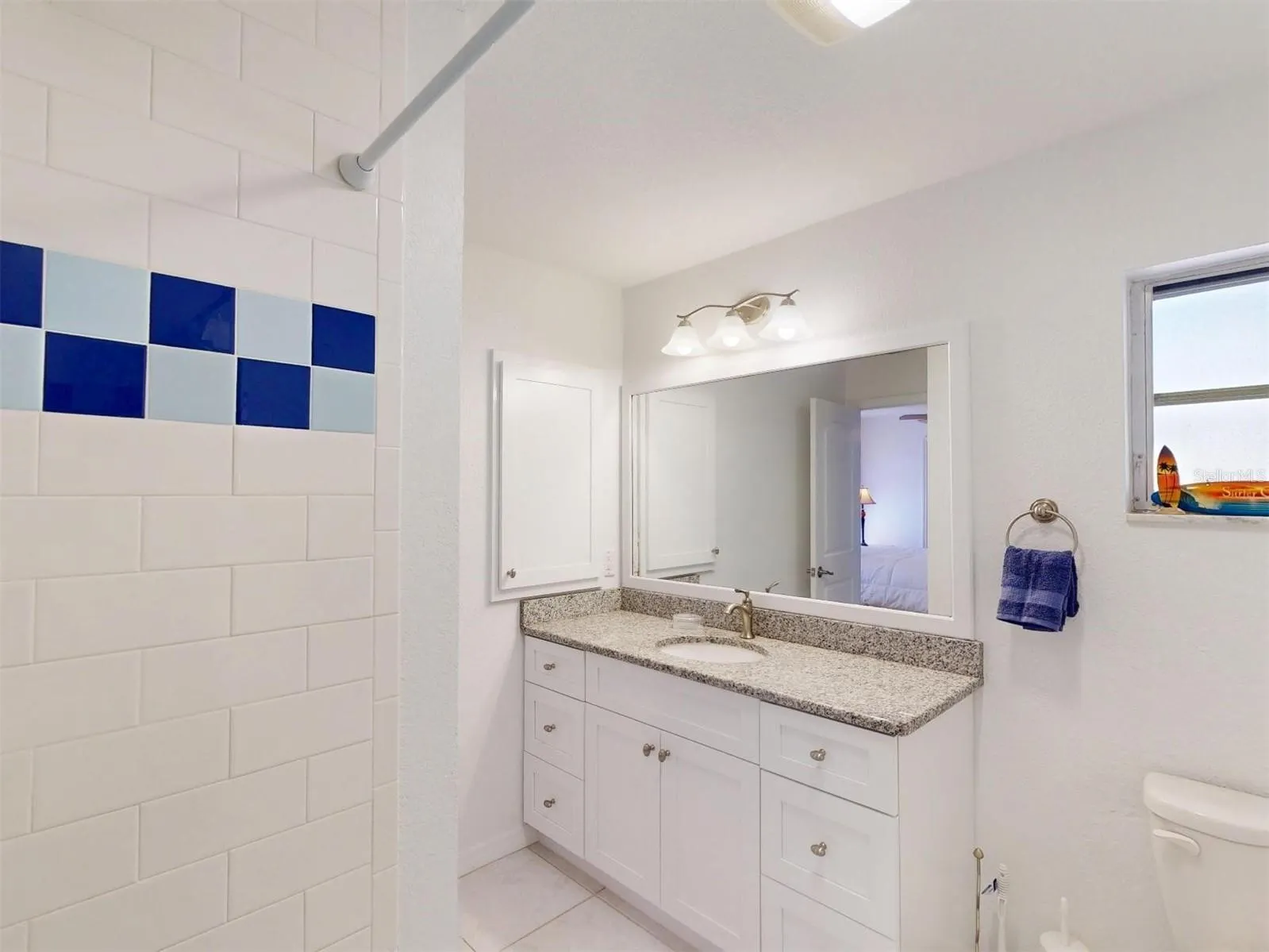 18393 HOTTELET CIR