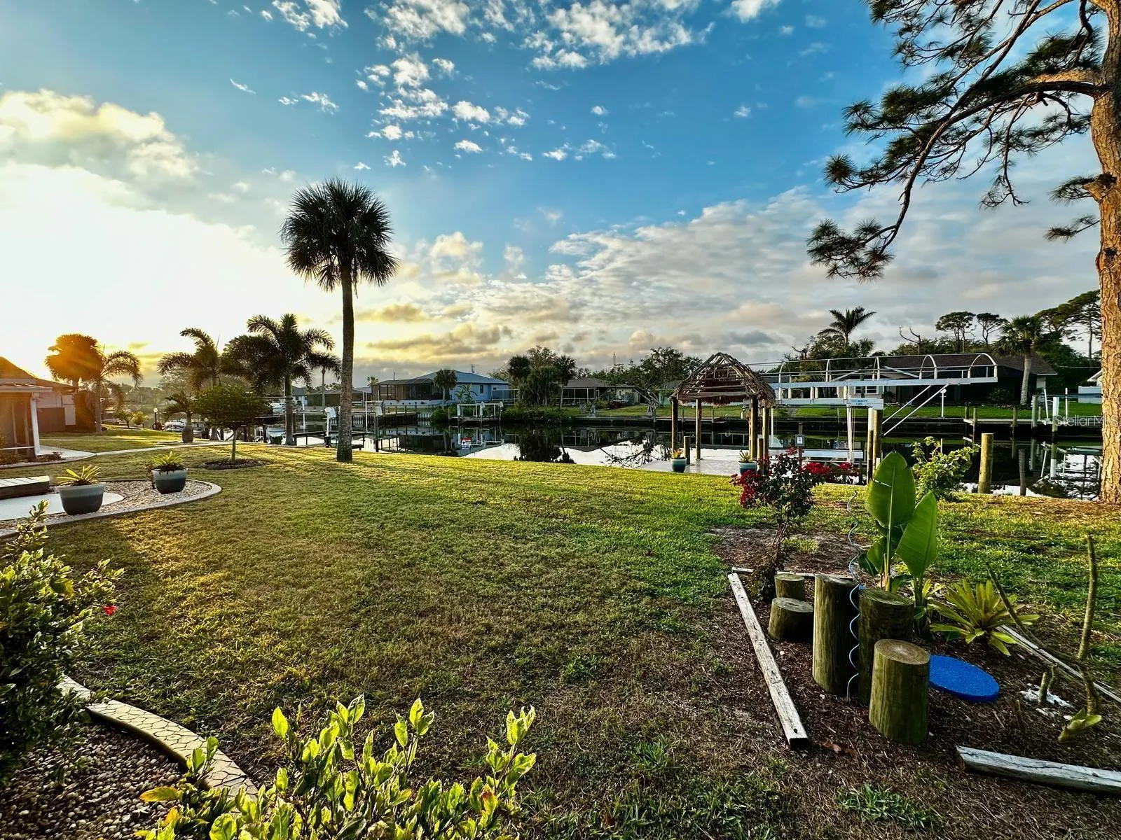 18393 HOTTELET CIR