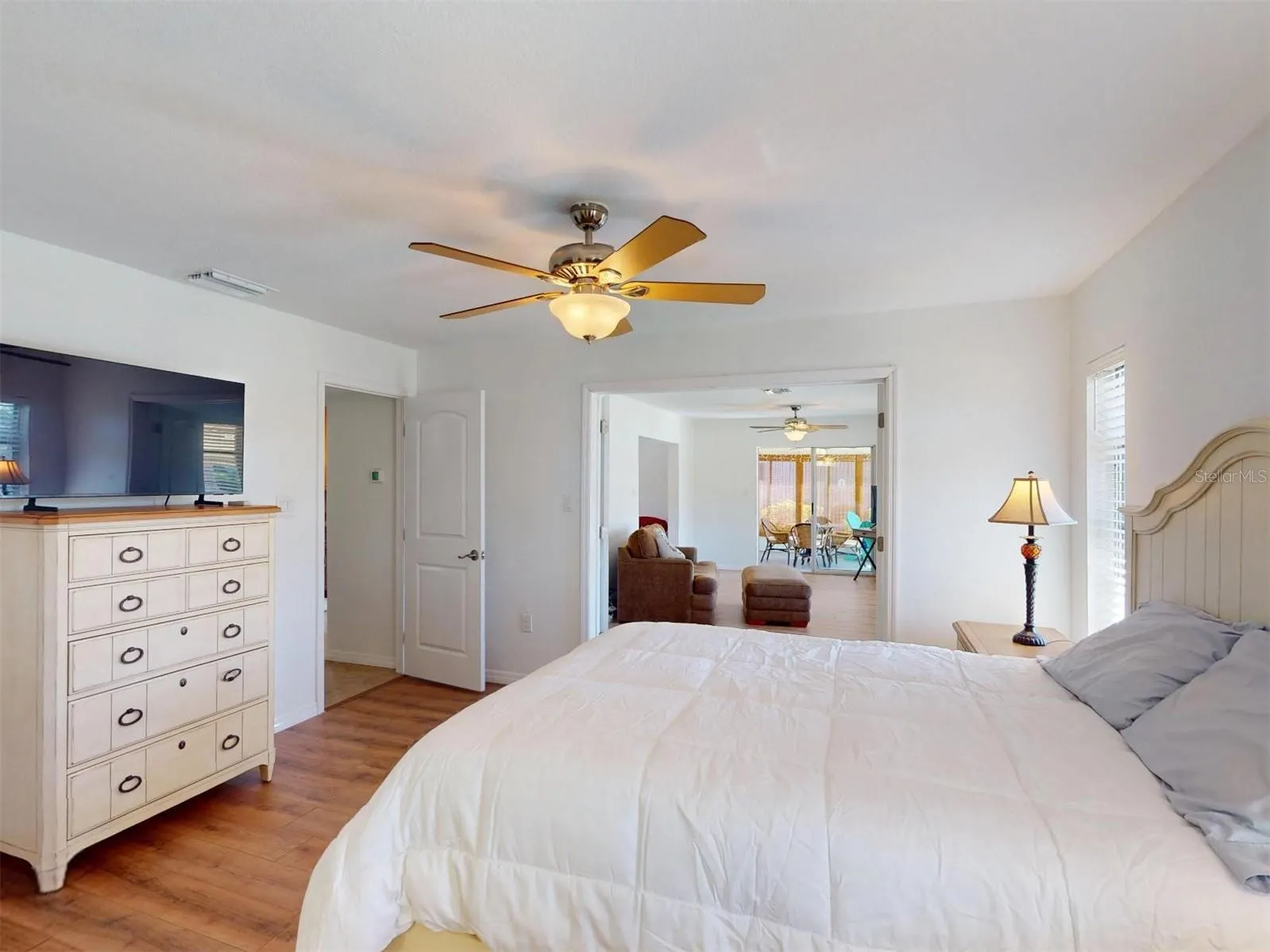 18393 HOTTELET CIR