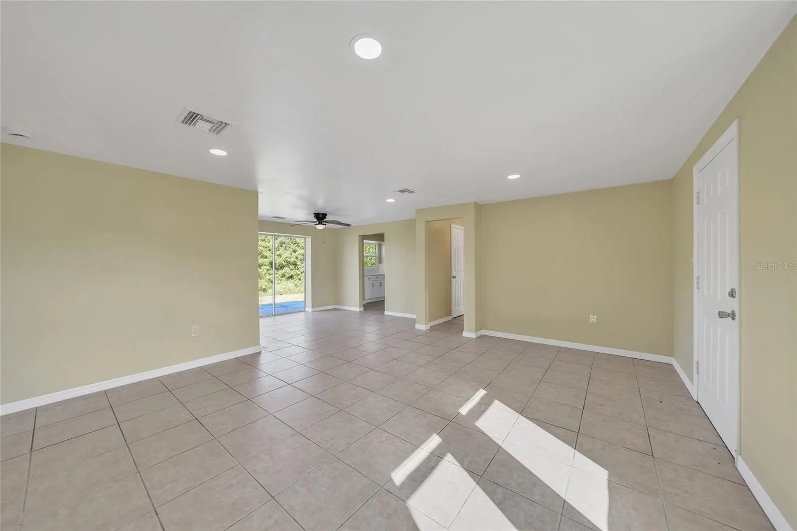 282 SEMINOLE BLVD NW