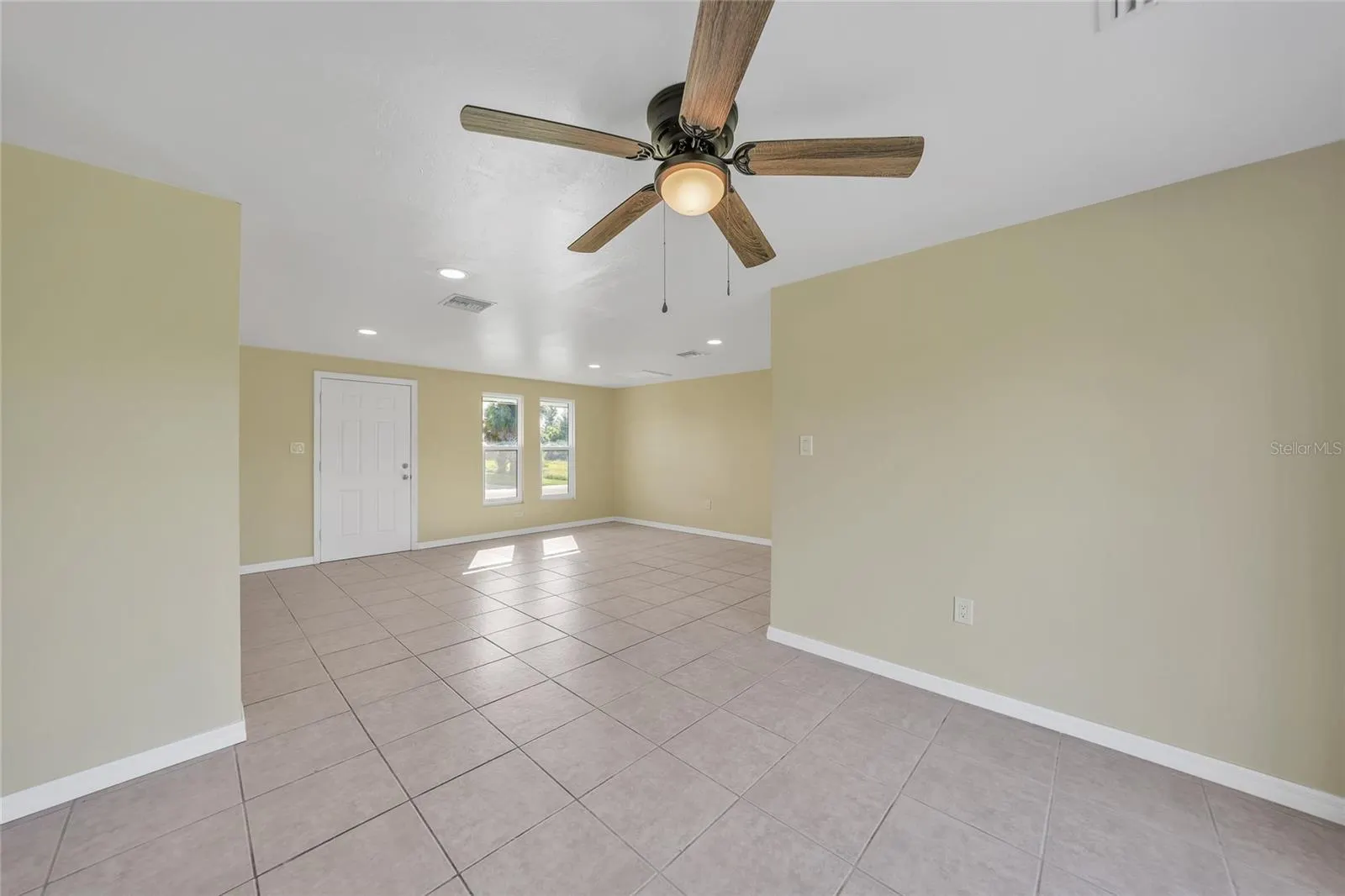 282 SEMINOLE BLVD NW