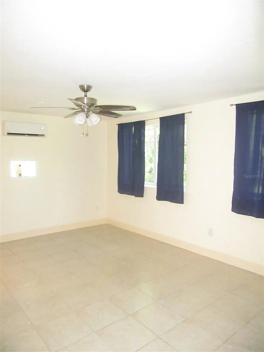 1110 CORAL RIDGE DR