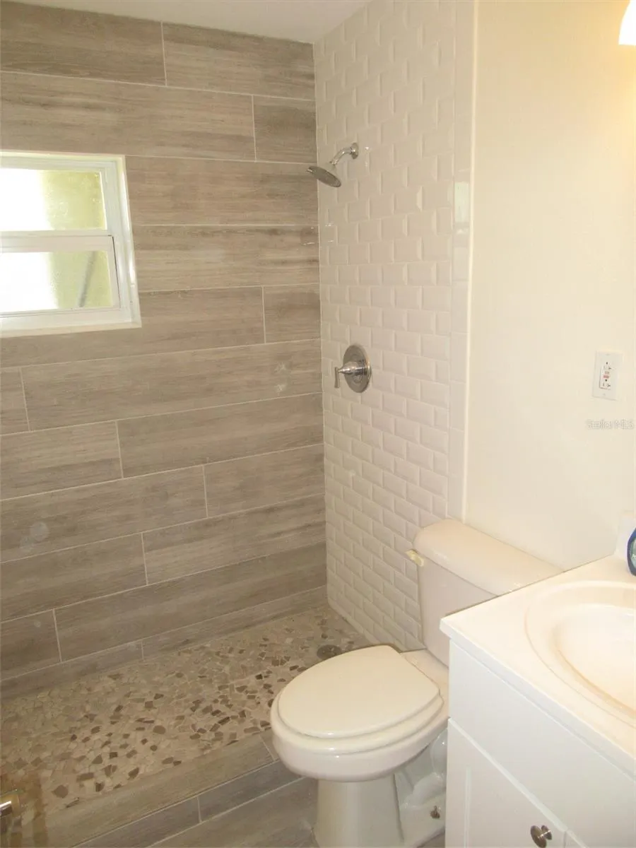1110 CORAL RIDGE DR