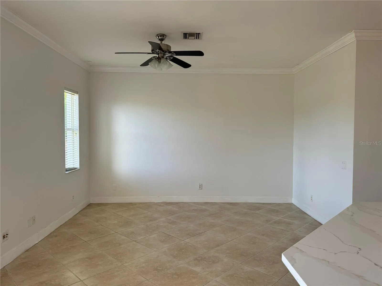 1512 SE 2ND PL