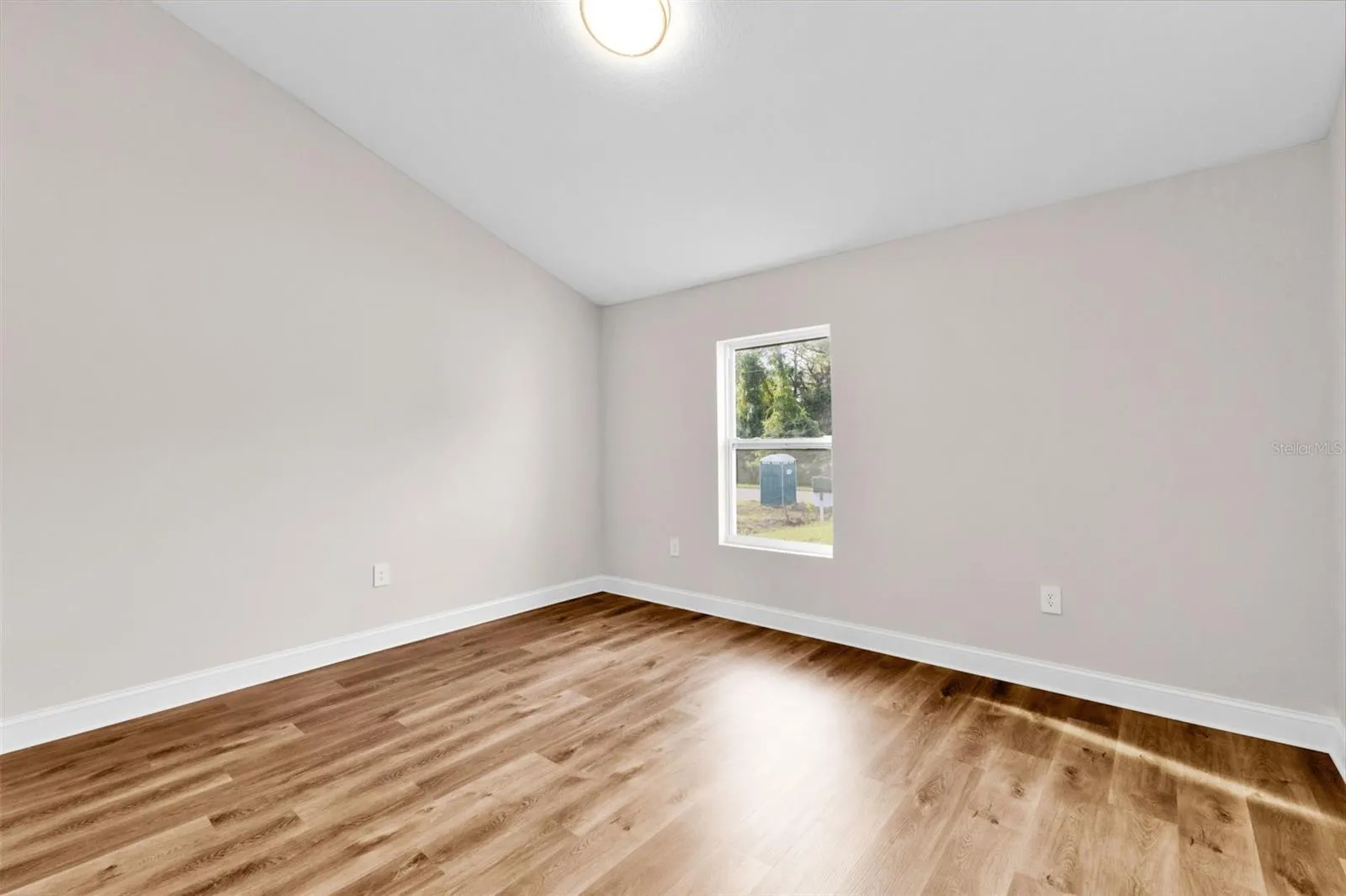 3642 LAREDO AVE