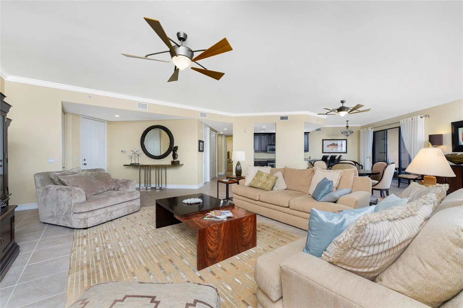 88 VIVANTE BLVD #8845/405, #8845/405
