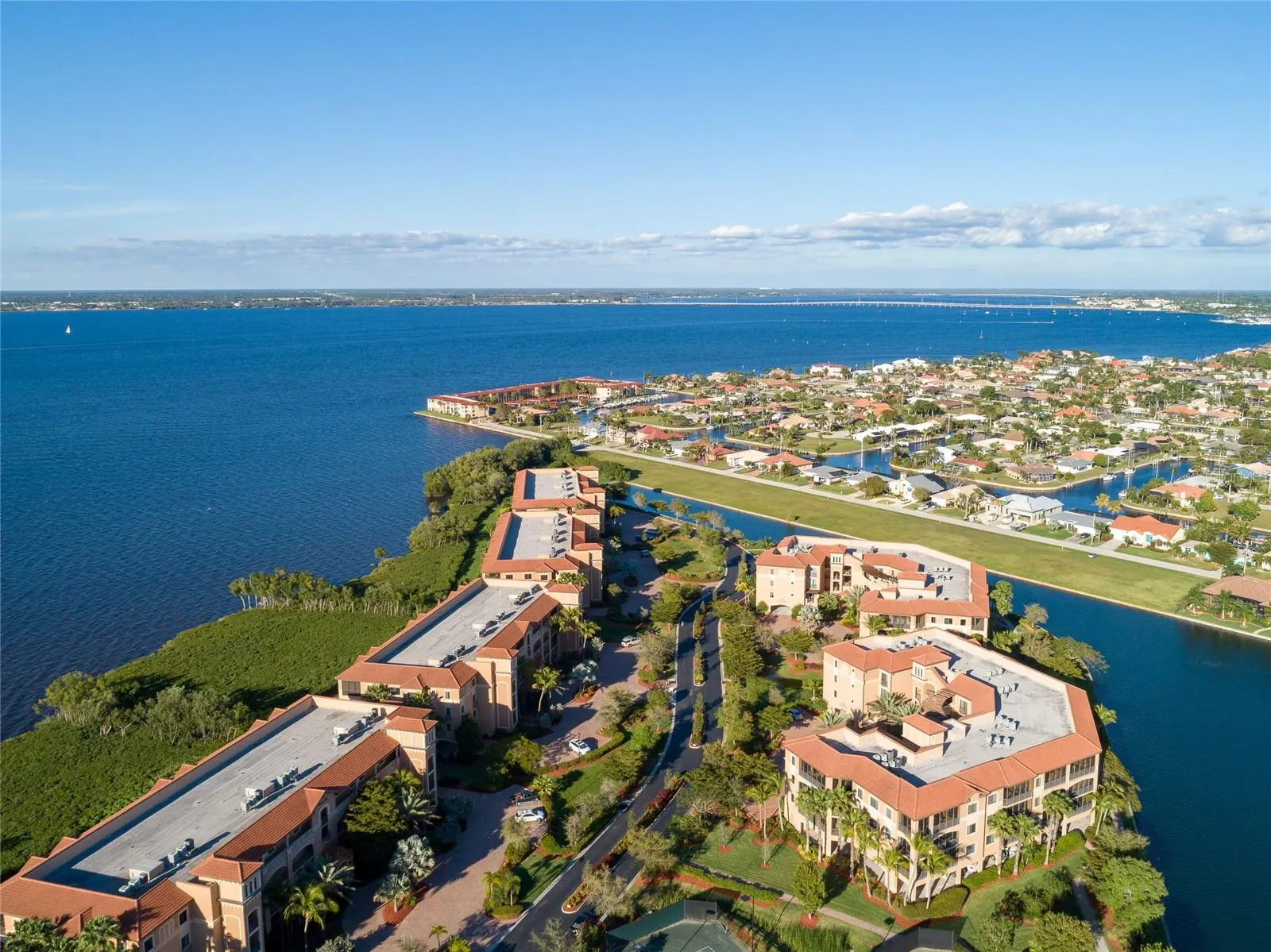 88 VIVANTE BLVD #8845/405, #8845/405