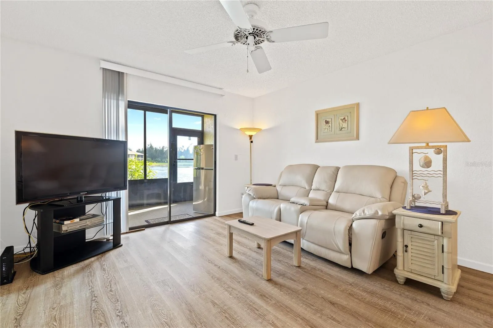 4032 OAKVIEW DR #H1, #H1