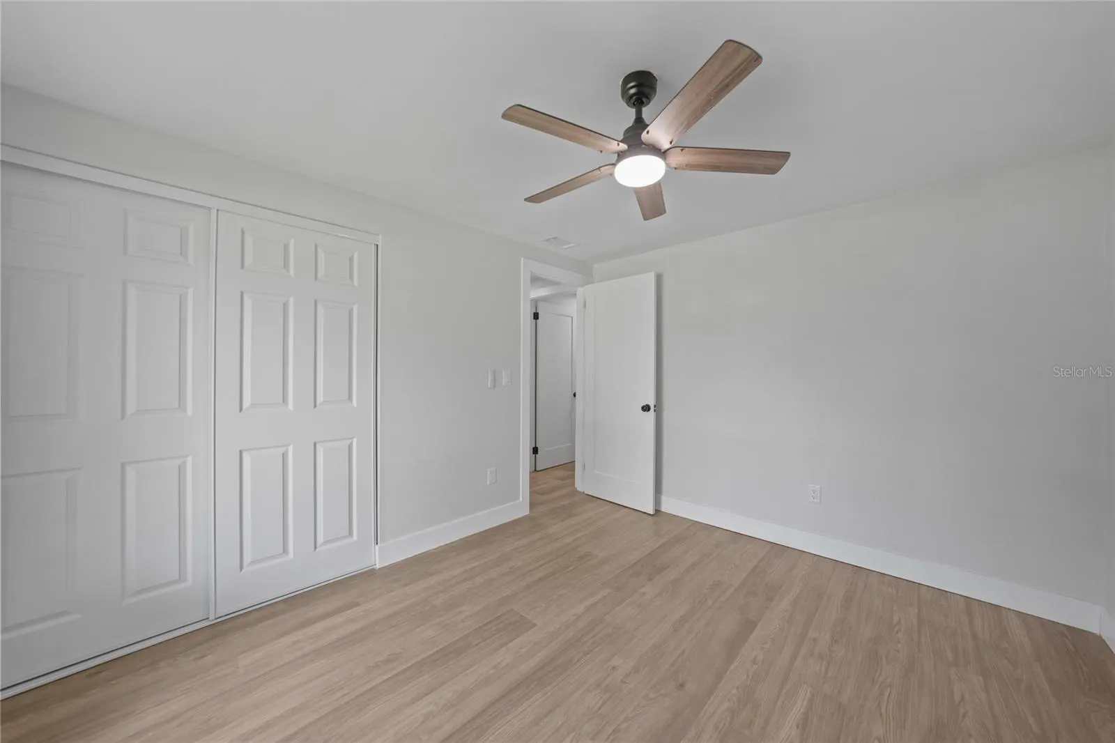 20191 GLADSTONE AVE
