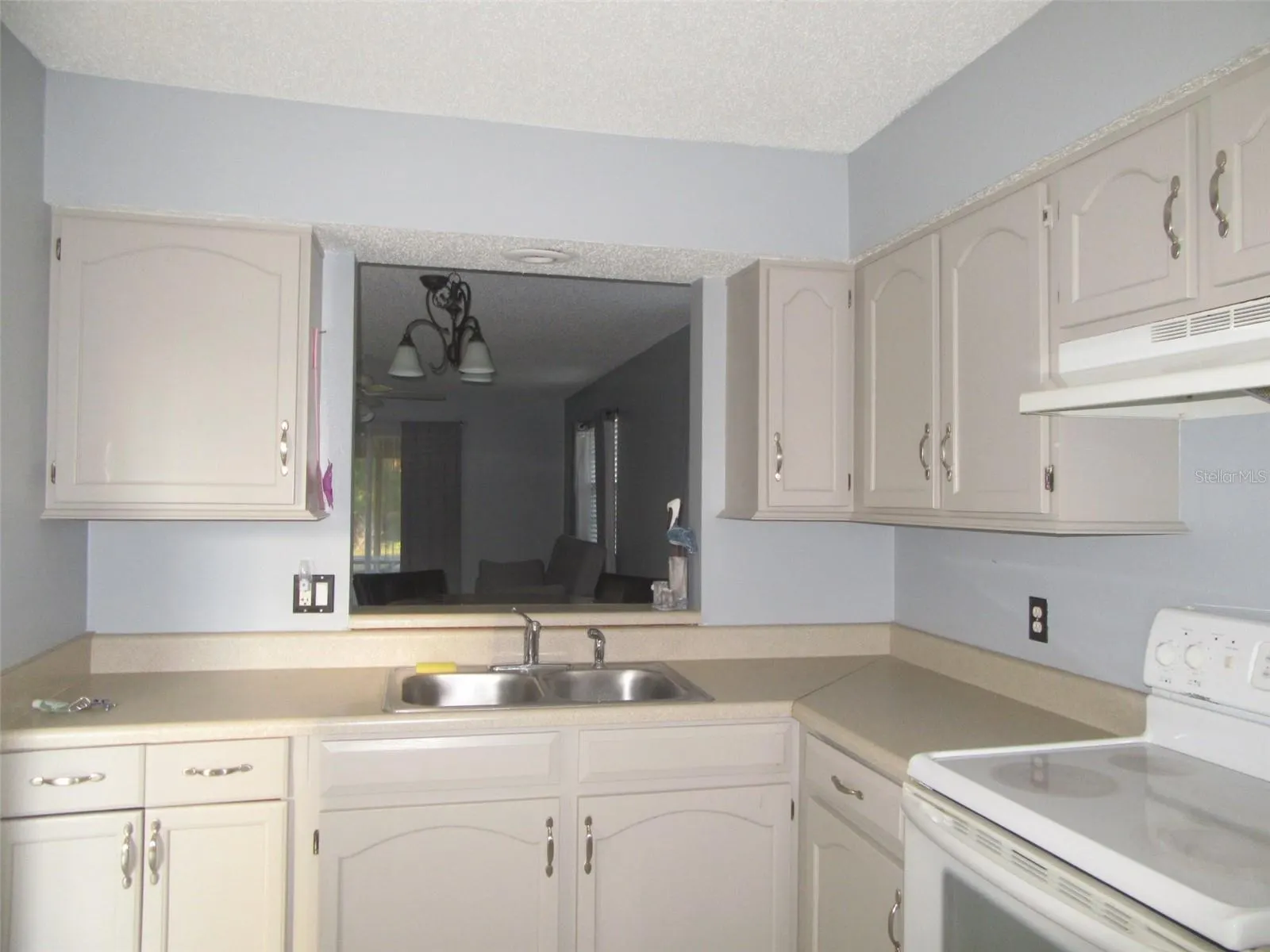 264 CAMILLIA LN #B, #B