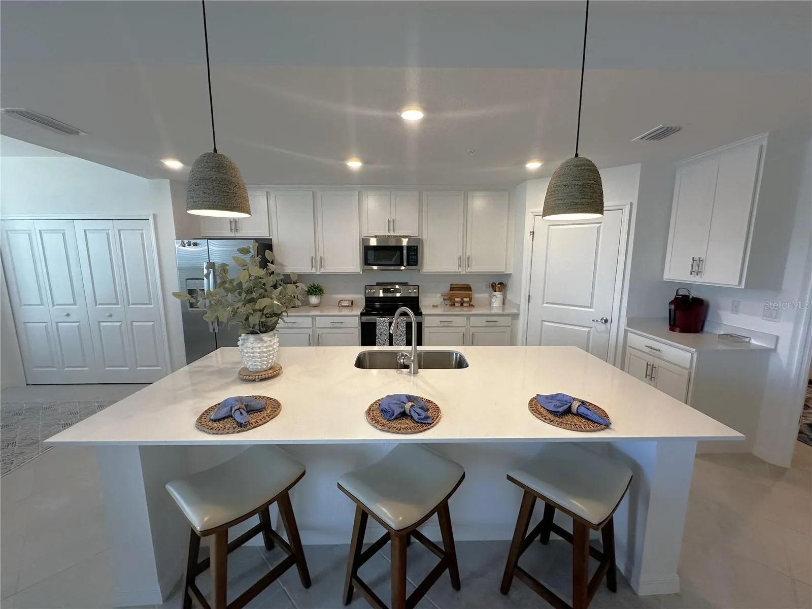 14234 HERITAGE LANDING BLVD #1013, #1013