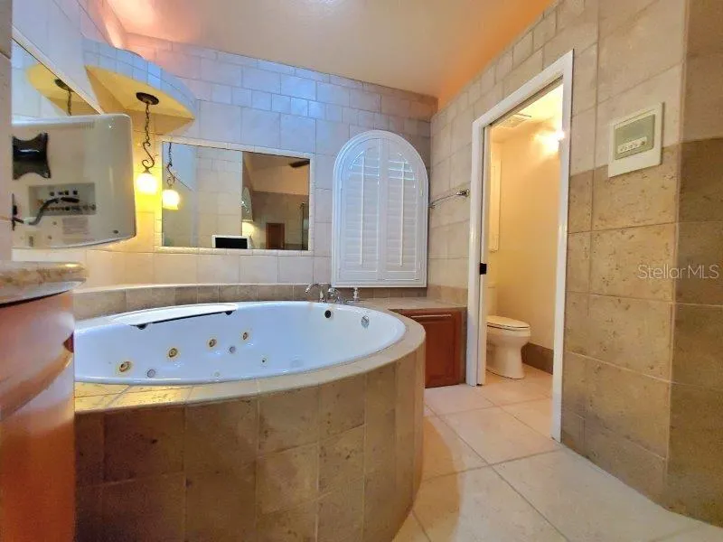 1309 CASEY KEY DR